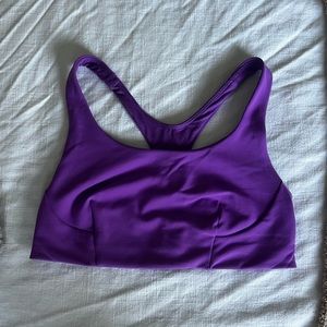 Lululemon wunder train bra
